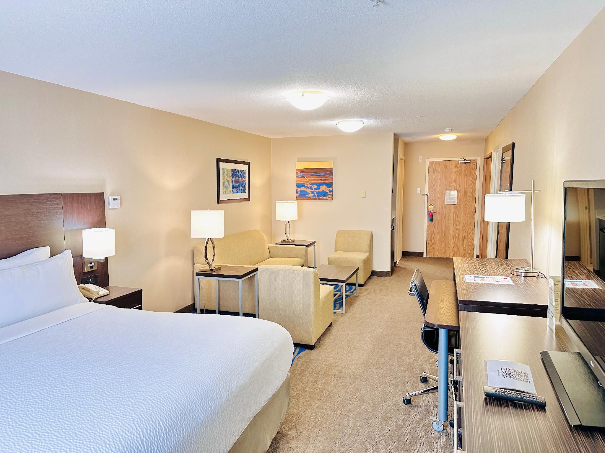 2 King 1 Bedroom Suite