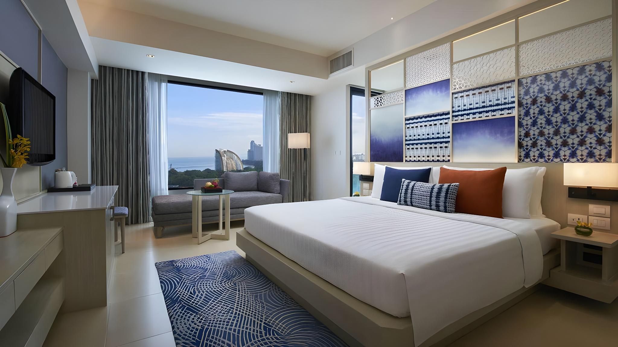 Amari Pattaya Deluxe King