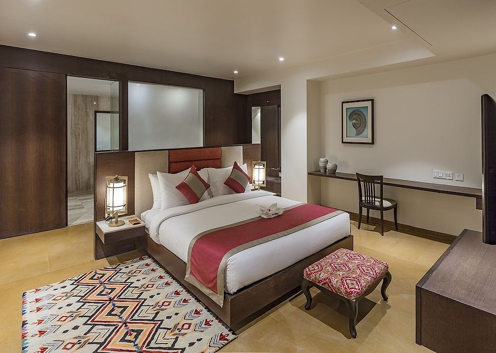 Queen Suite