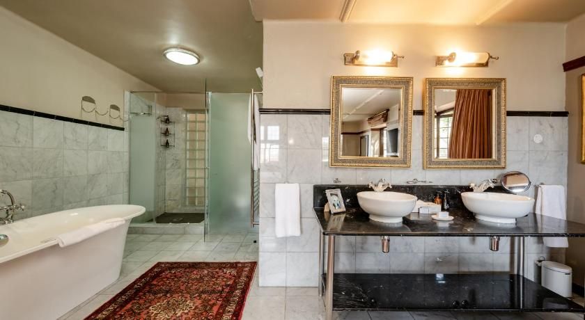 Camps Bay Retreat Manor Mountain Room 9