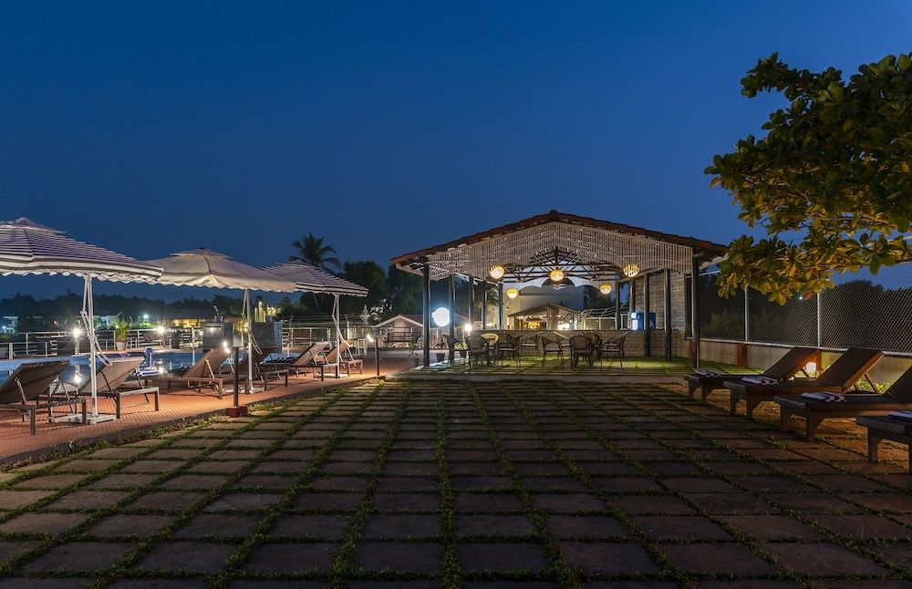 undefined Salcete Beach Resort 10