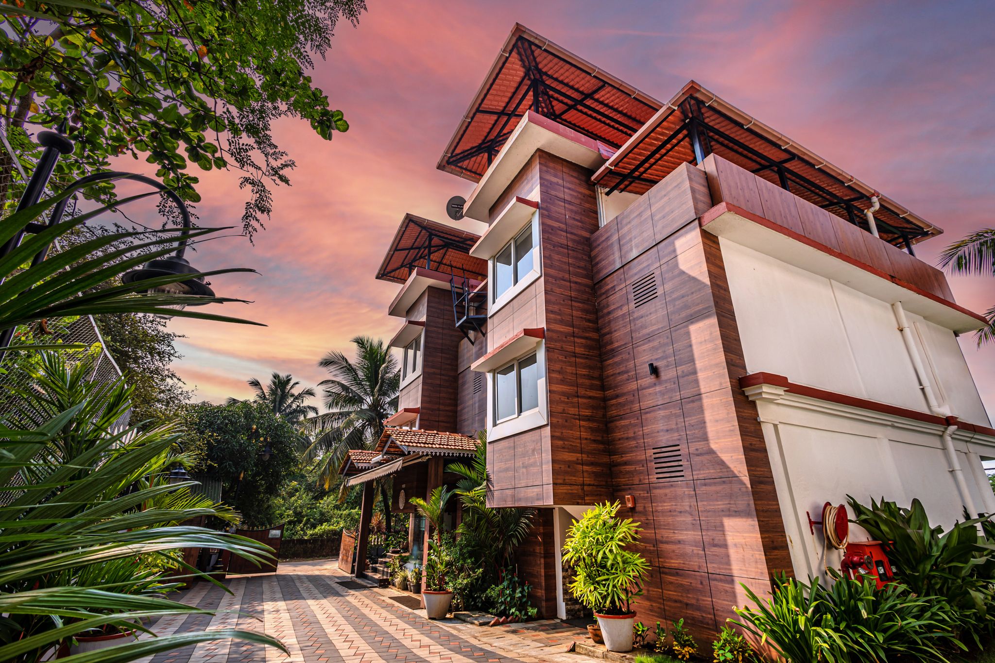 undefined Salcete Beach Resort 6