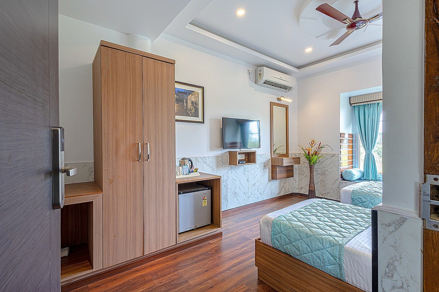 Salcete Beach Resort Executive Room 3