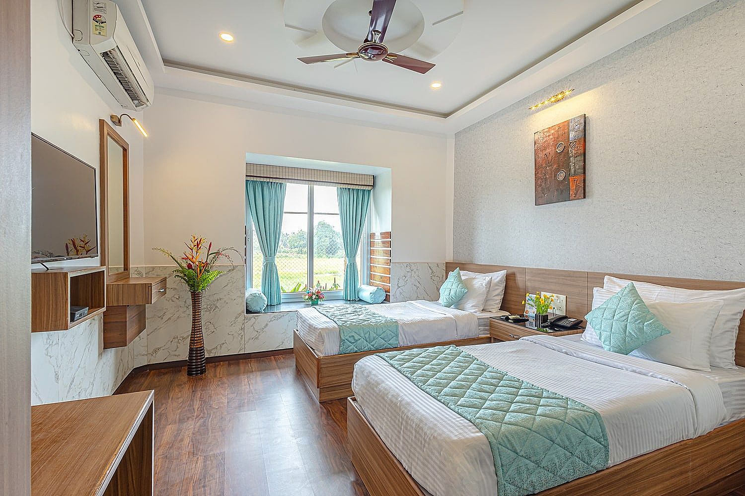 Salcete Beach Resort Executive Room 4