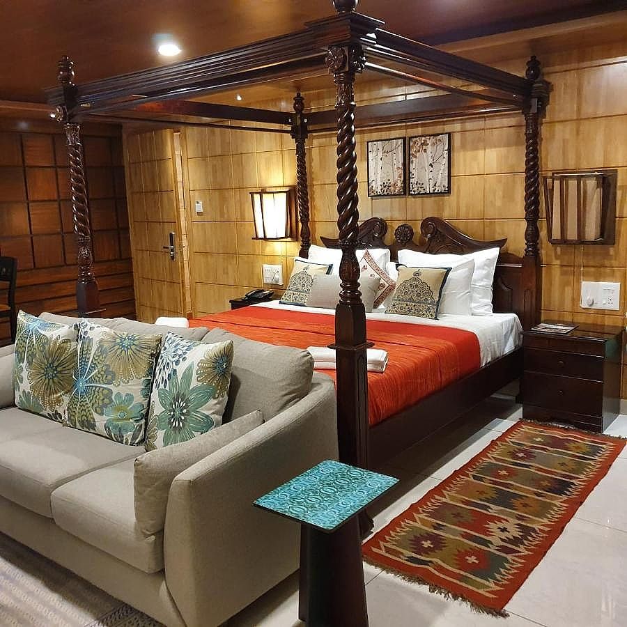 Suite Room