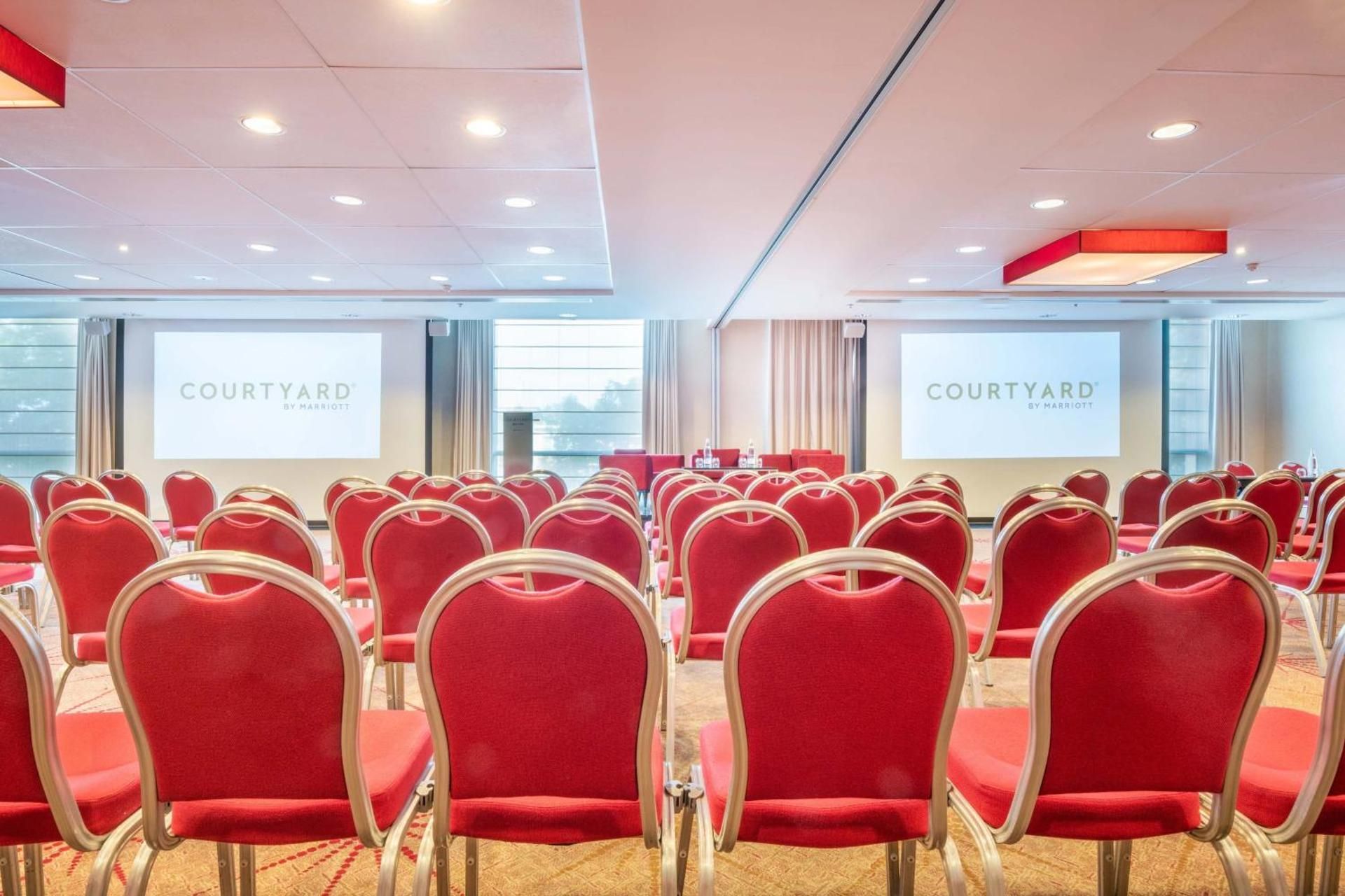 meeting room / ballrooms