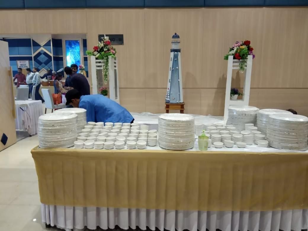 Food & Dining