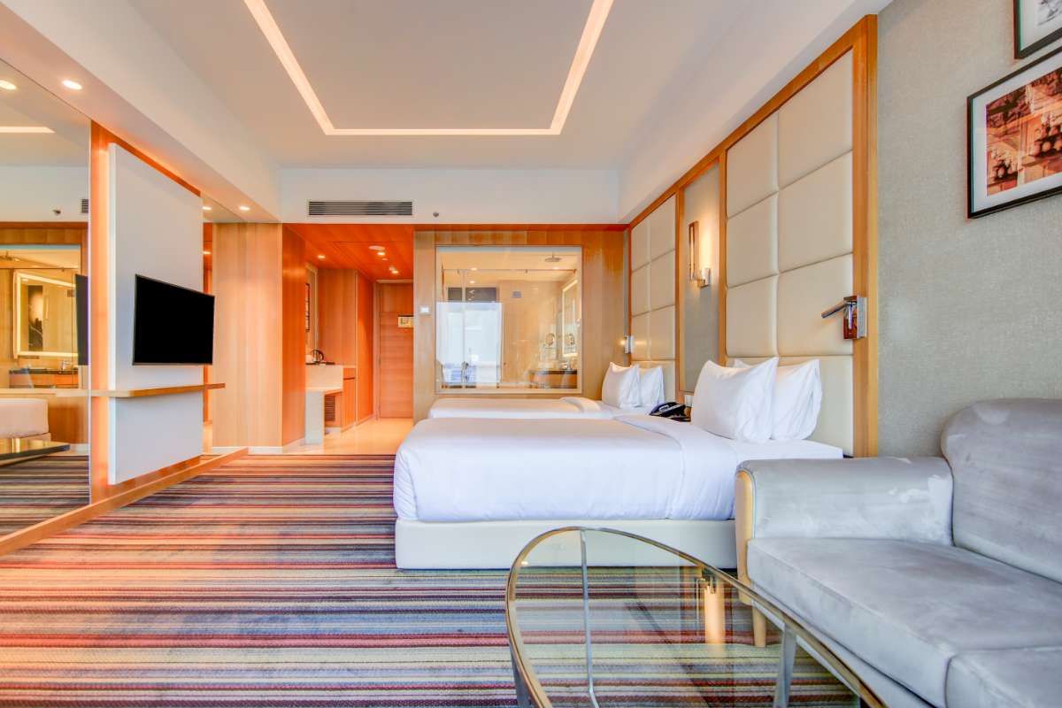 Radisson Blu Gorakhpur Standard Room 98