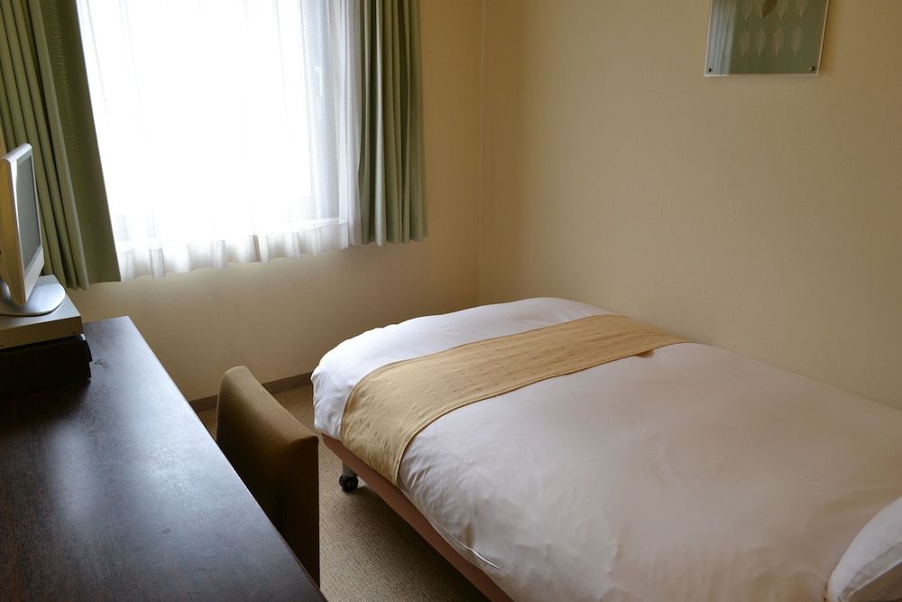 Economy Double Room, Smoking