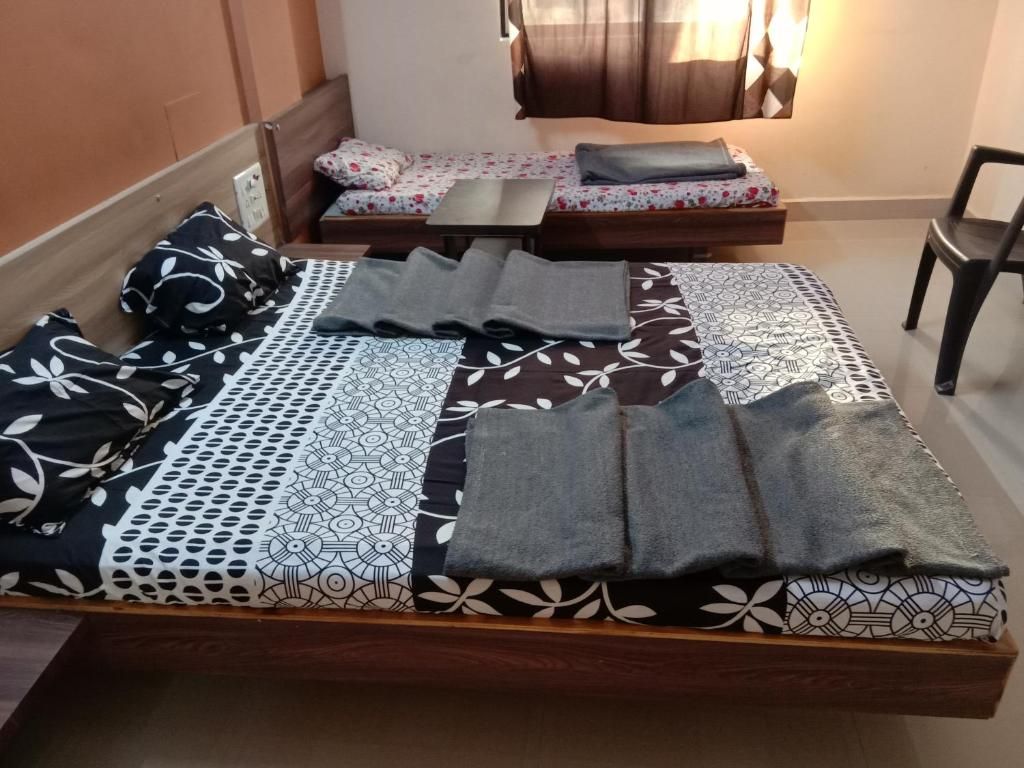 undefined Hotel Laxmi Sadan 9