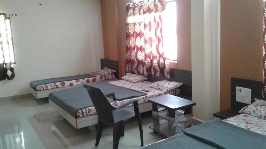 undefined Hotel Laxmi Sadan 3