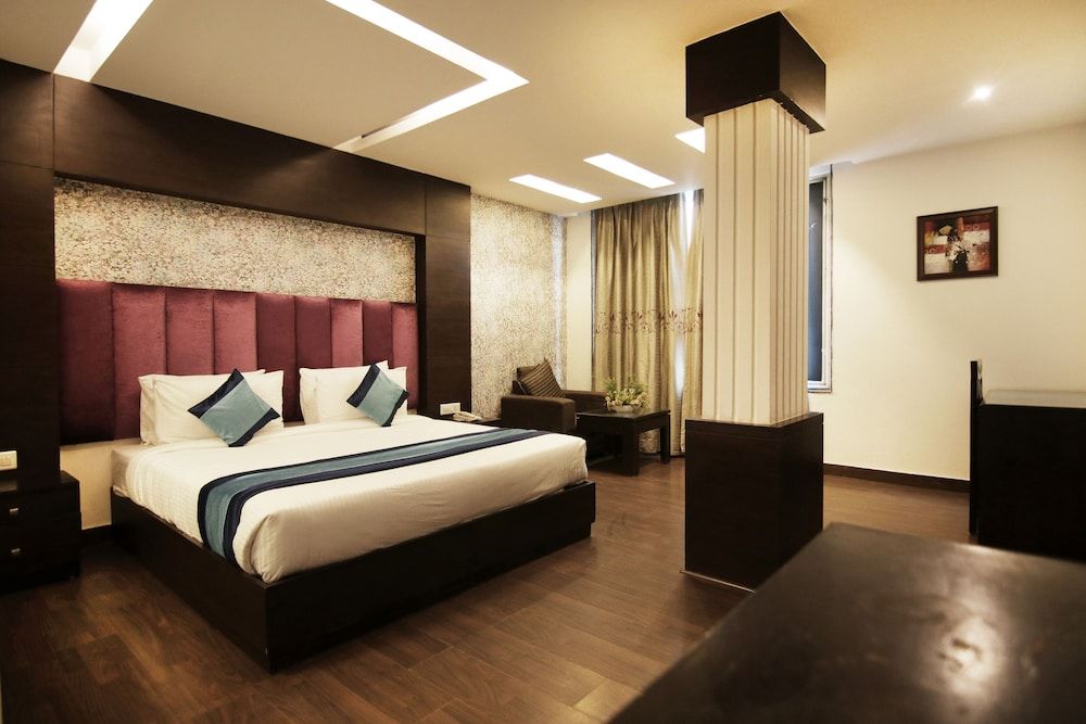 Hotel Mint Park Blue Executive Room 5