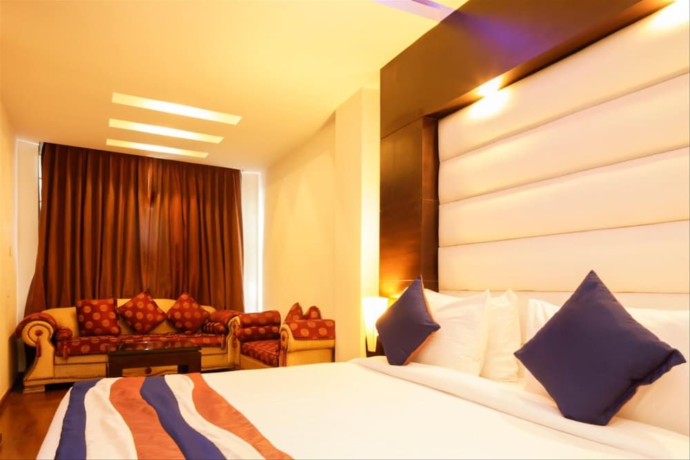 undefined Hotel Mint Park Blue 6