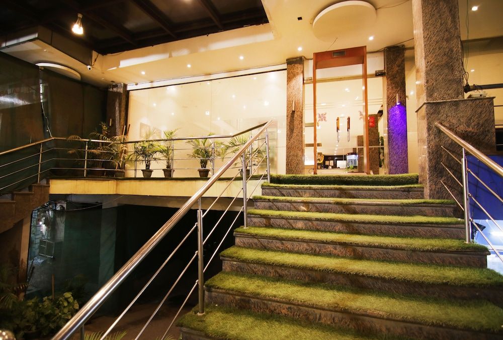 undefined Hotel Mint Park Blue 3