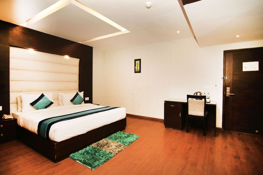 undefined Hotel Mint Park Blue 10