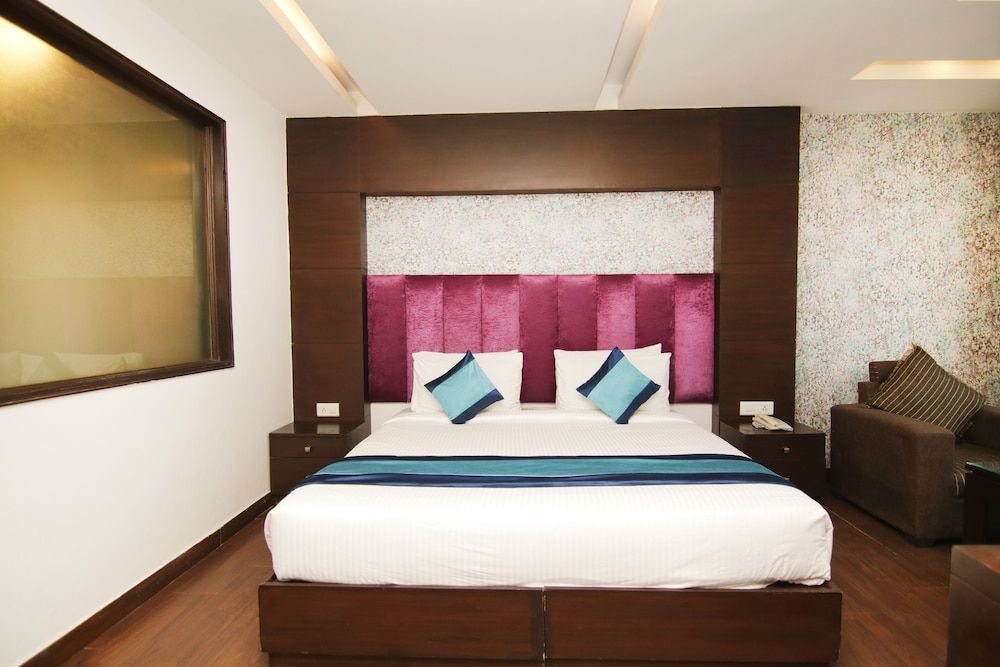 Hotel Mint Park Blue Executive Room 6