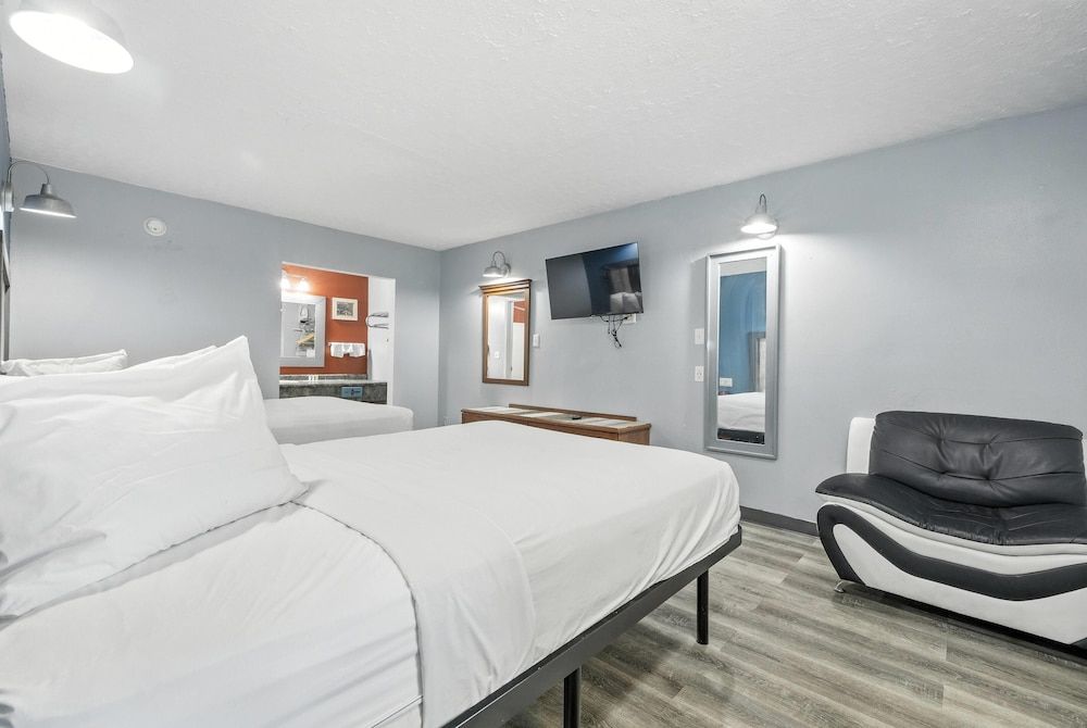 Suite, 2 Double Beds (1 Bedroom)
