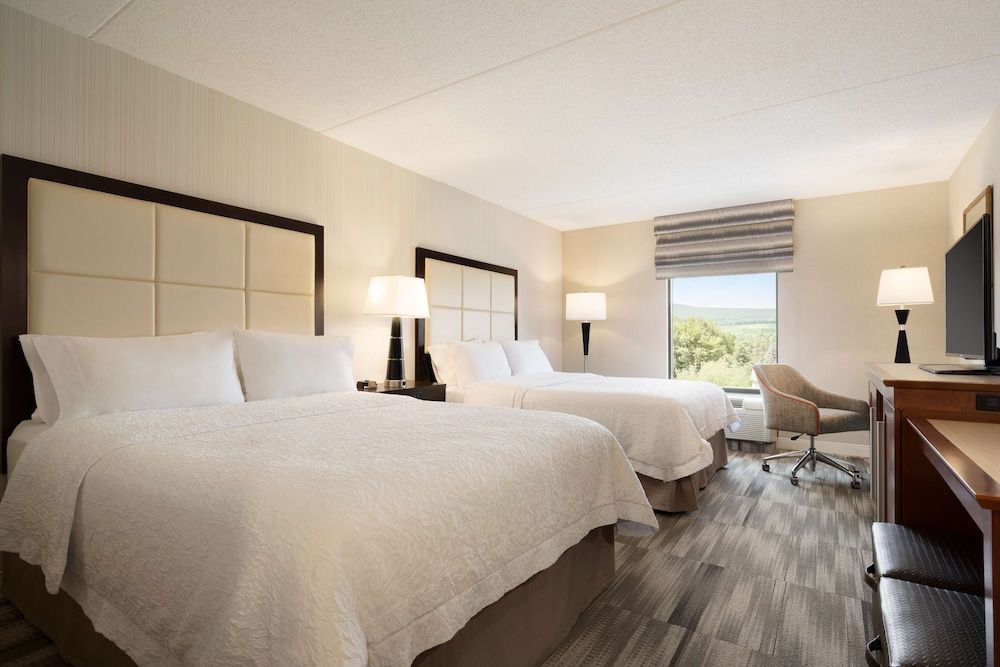 Room, 2 Queen Beds, Non Smoking