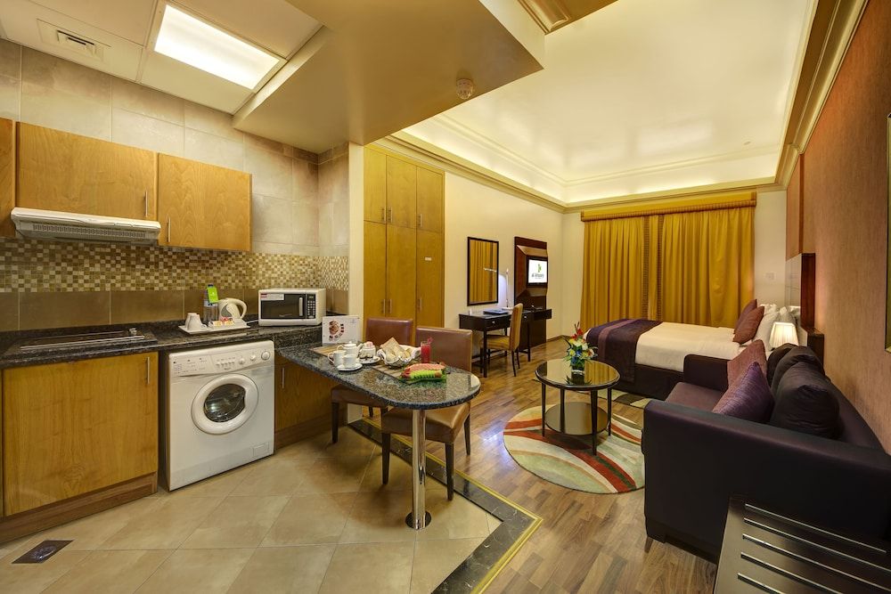 Al Khoory Hotel Apartments Studio 6