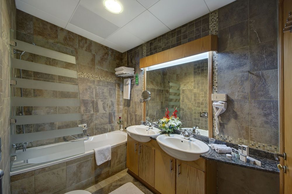 Al Khoory Hotel Apartments Apartment, 1 Bedroom 2