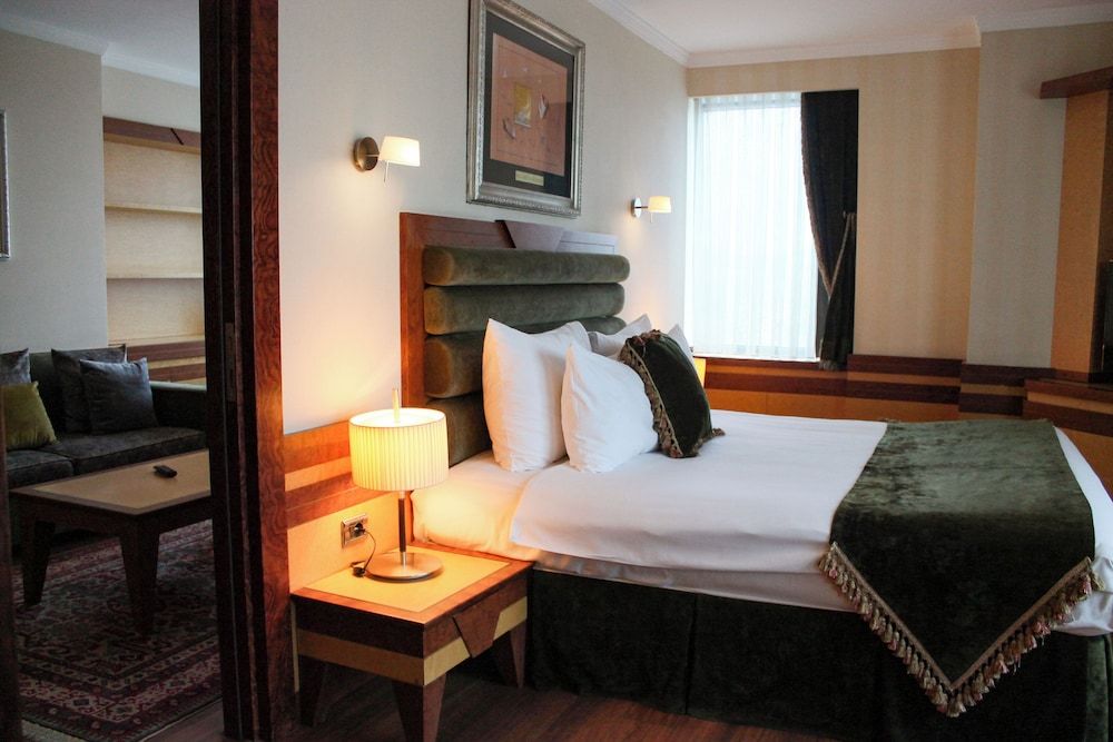 undefined Byotell Istanbul 8