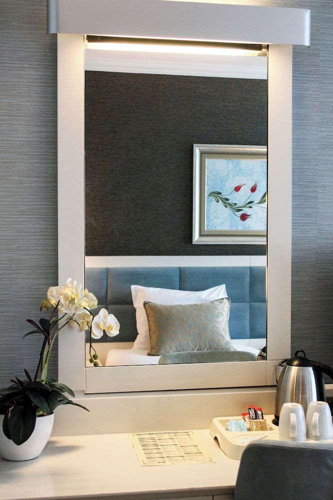 Byotell Istanbul Standard Room 12