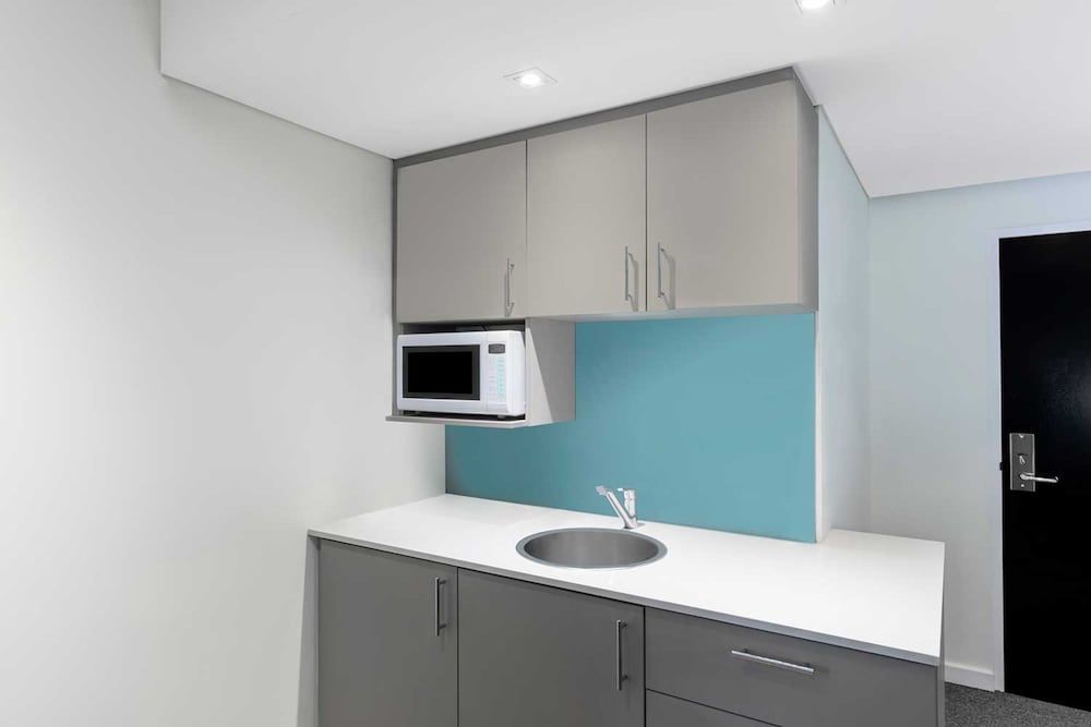 Adina Apartment Hotel Perth Premier Apartment, 1 Bedroom (King or Twin, Weekly Housekeeping) 11