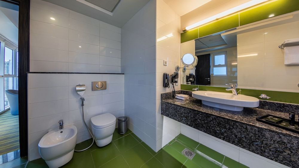 S Hotel Bahrain Superior Room 5