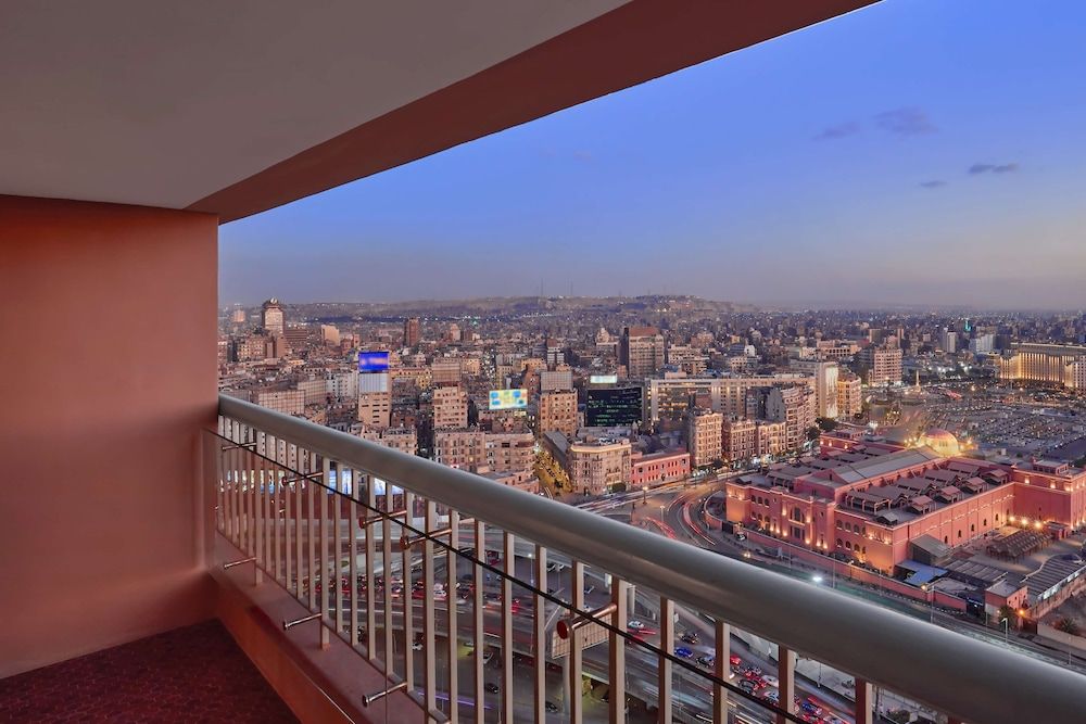 Ramses Hilton Room, 2 Twin Beds, City View 5