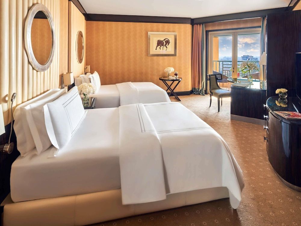 Fairmont Gold, Signature Double Room, 1 Double Bed, Non Smoking