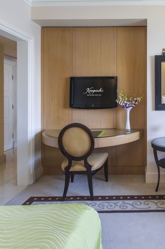 Kempinski Nile Hotel Cairo Twin Room (Madina Deluxe) 6