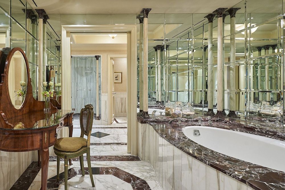 Royal Suite