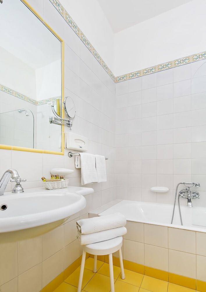 undefined Hotel Minerva 3