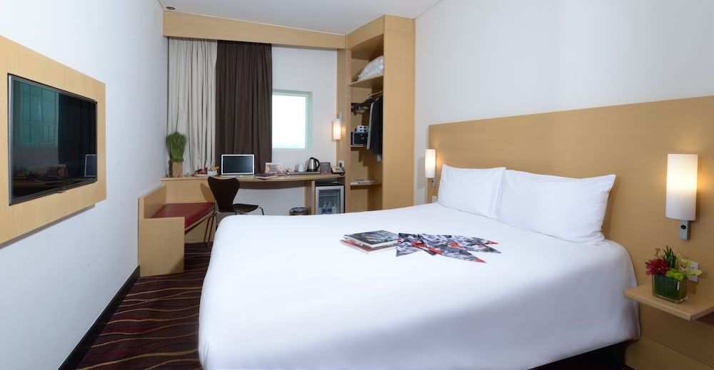 undefined Ibis Seef Manama 9