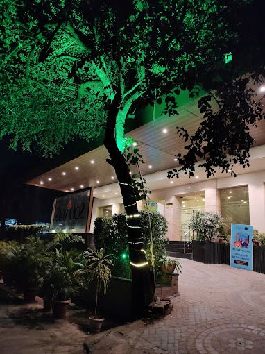 undefined Hotel Solaris 10