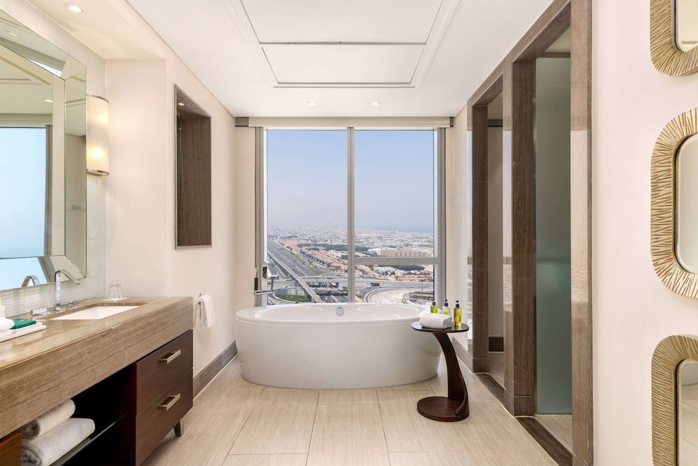 Junior Suite, 1 King Bed