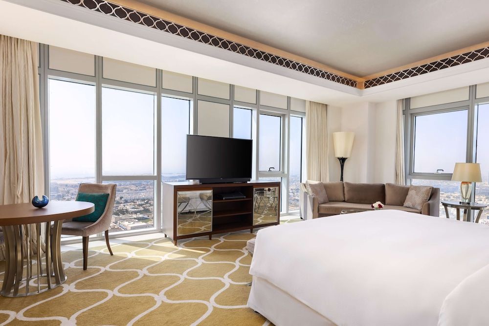 Suite, 1 King Bed (Grand Canal)