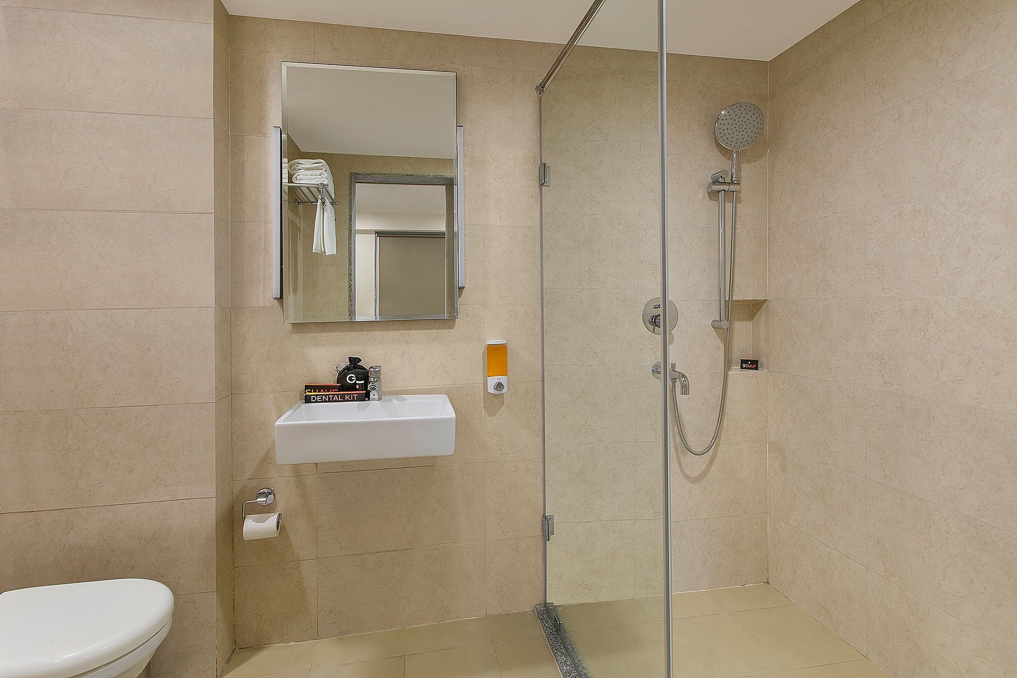 Ginger Patna Luxe Queen Room 10