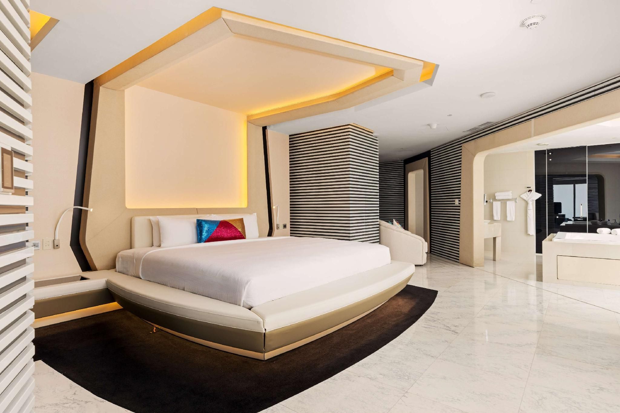Sky Villa