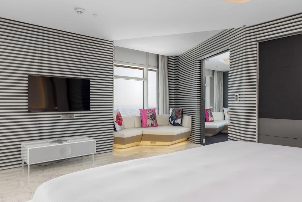 undefined V Hotel Dubai, Curio Collection by Hilton 6