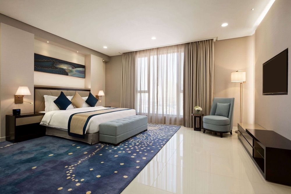 undefined Wyndham Garden Manama 3