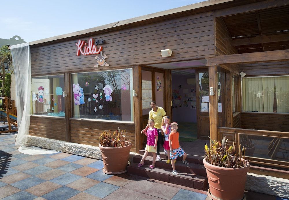 undefined SUNRISE Arabian Beach Resort 2