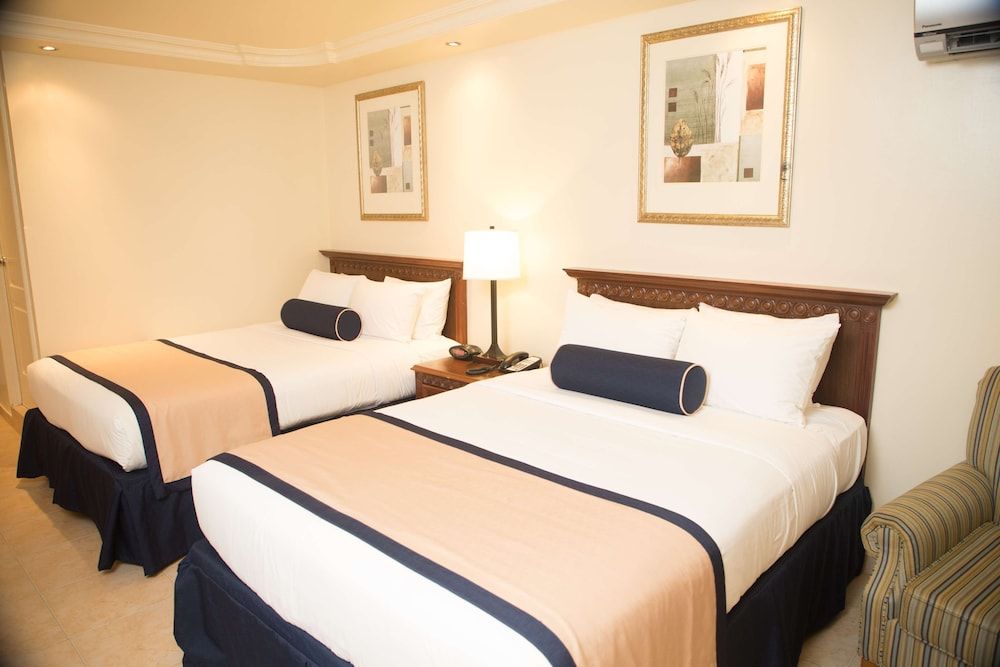 Standard Room, 2 Queen Beds, Non Smoking