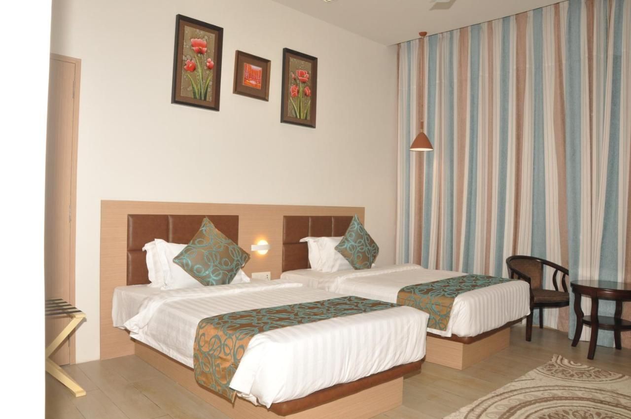 Deluxe Twin Bed