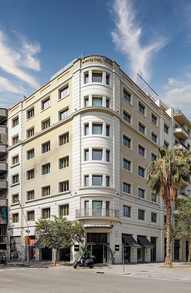 undefined Sercotel Amister Art Hotel 6