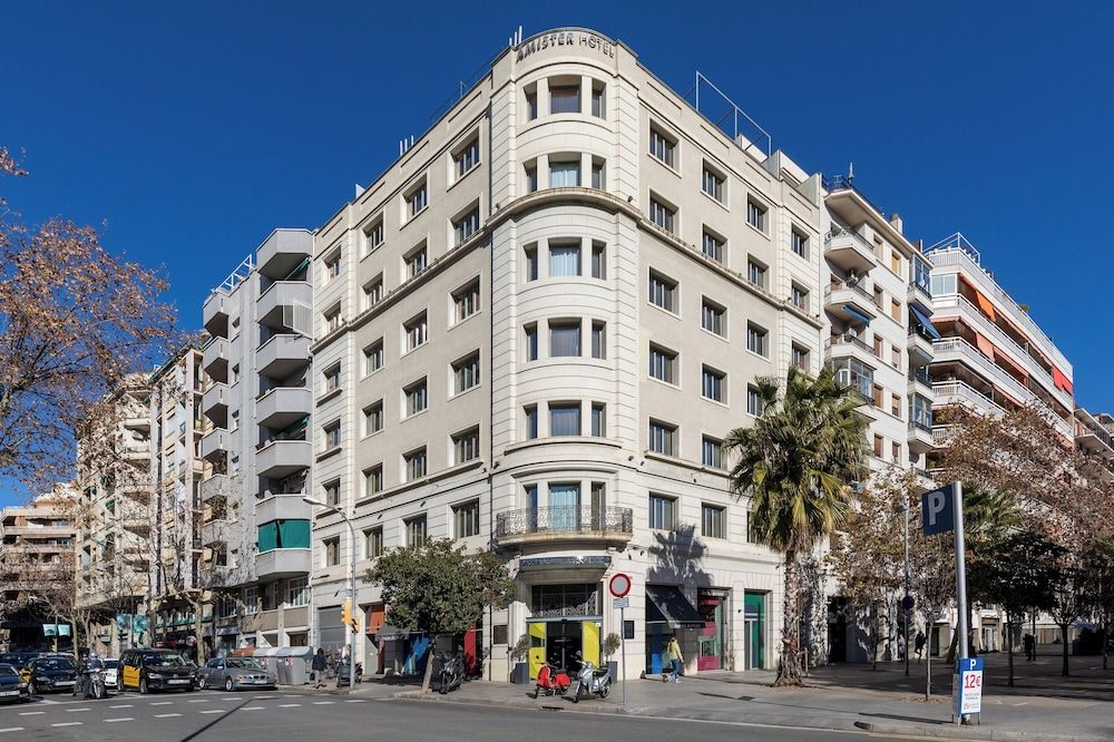 undefined Sercotel Amister Art Hotel 8