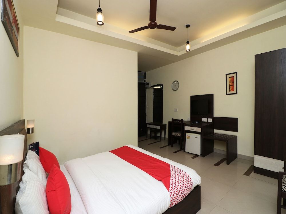 OYO 389 Hotel Applee Inn Double or Twin Room 7