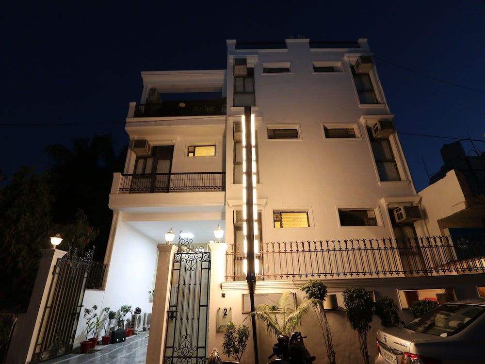 undefined OYO 389 Hotel Applee Inn