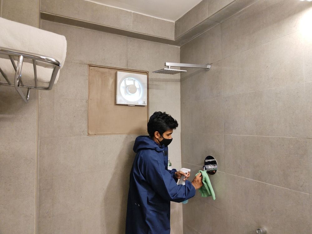 Kanak Beacon Hotel - Ashram Road Ahmedabad Deluxe Room 8