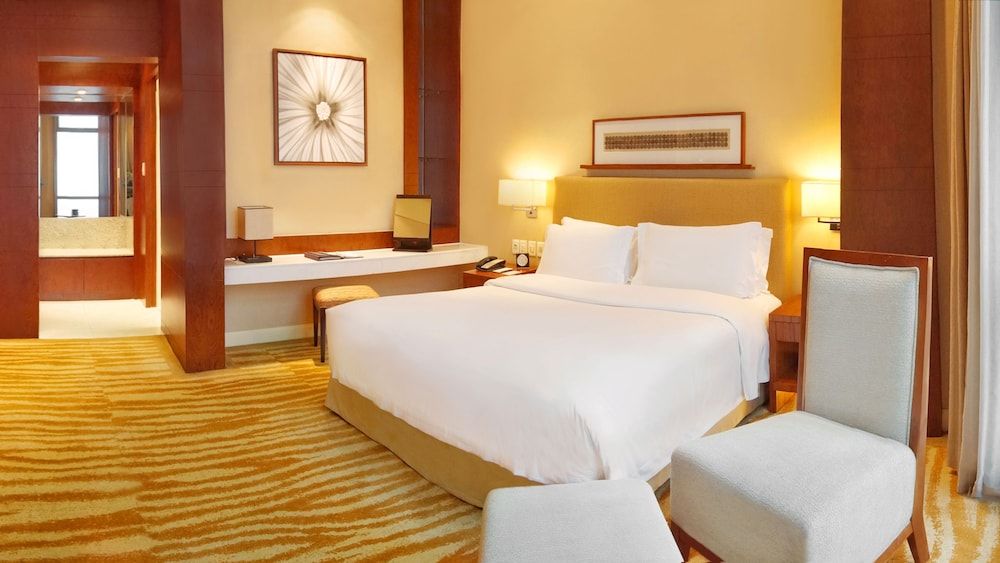 undefined New Coast Hotel Manila 4